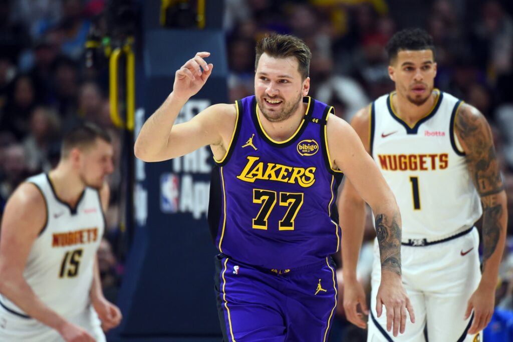 NBA roundup: Stars shine as Lakers halt Nuggets’ win streak